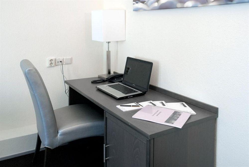 Hotel One Rotterdam Dış mekan fotoğraf